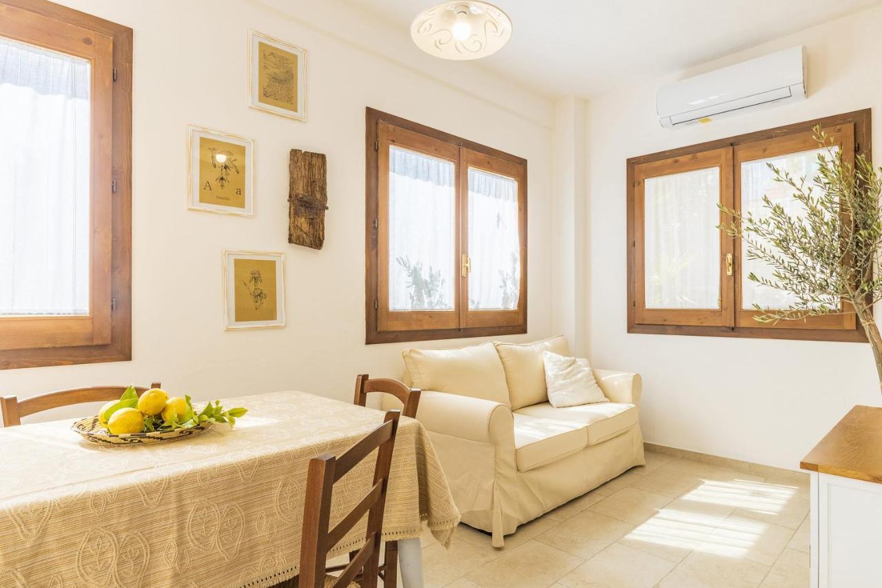 Casa Amelia Sul Mare Apartment Santa Maria Navarrese Exterior photo